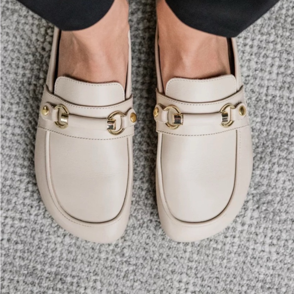 Elegant Cream “Barefoot” Loafers with Gold Accents - 9W